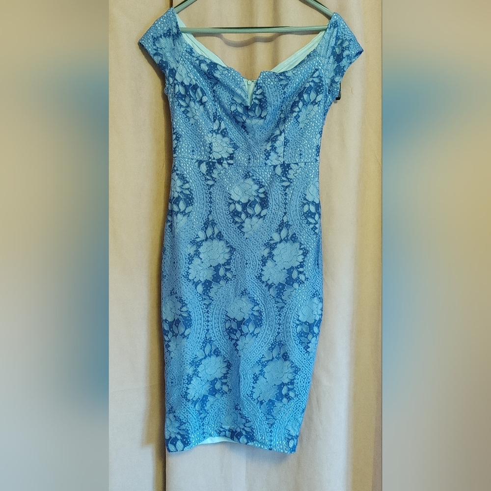 Guess over shoulder dress